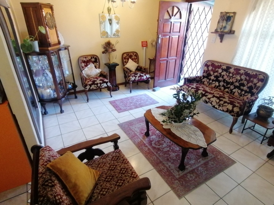 3 Bedroom Property for Sale in Rocklands R 899 000. 15 Jun 2024